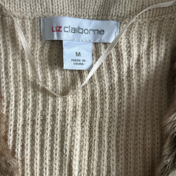 Liz Claiborne Brown Faux Fur Vest with Pockets - Picture 3 of 6